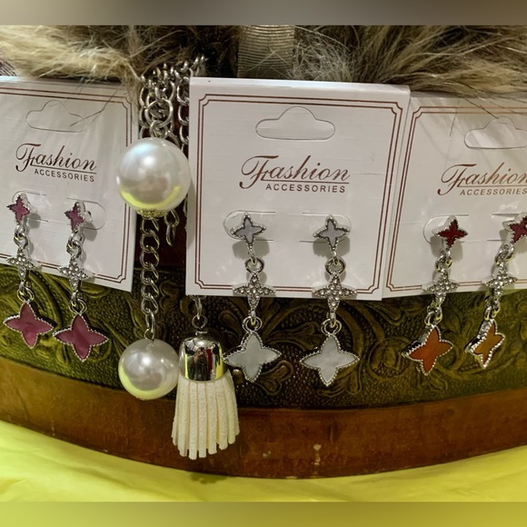 💎ARETES INSPIRACIÓN LV💎White 💎Burgundy 💎#LA3 - Picture 1 of 6